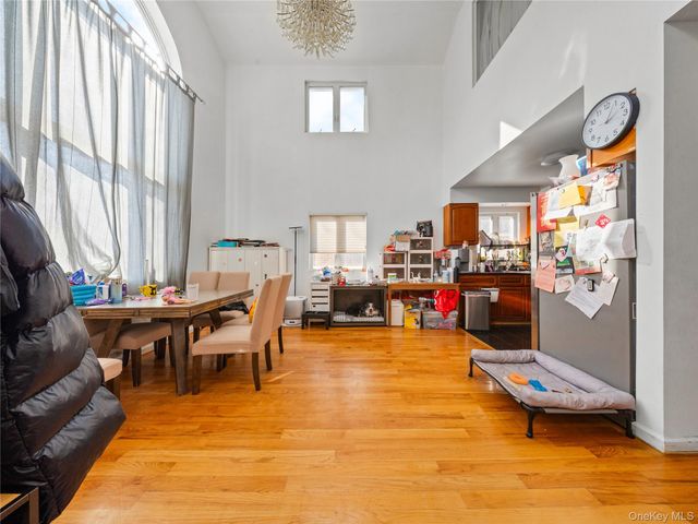 24571 61st Avenue, Little Neck, NY 11362