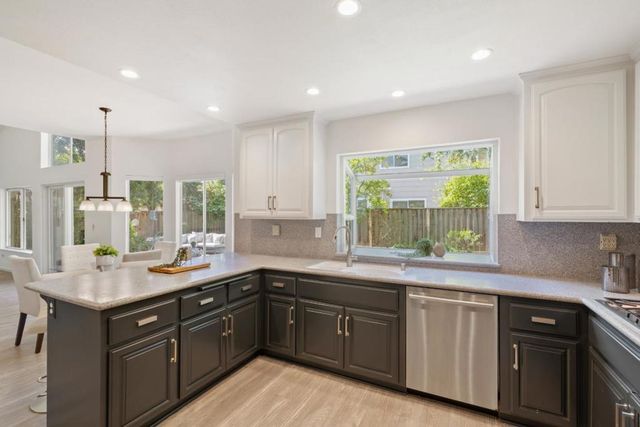 210 Bradbury Lane, Redwood City, CA 94061