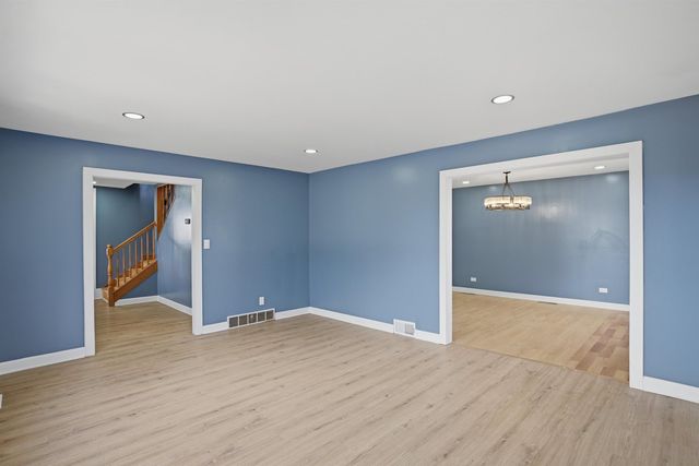 17N620 Ketchum Road, Hampshire, IL 60140