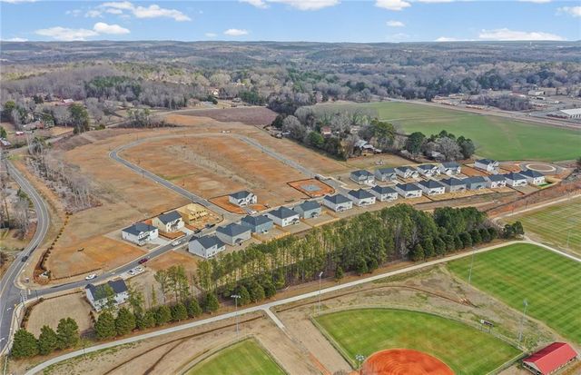 202 Henry Place, Cartersville, GA 30120