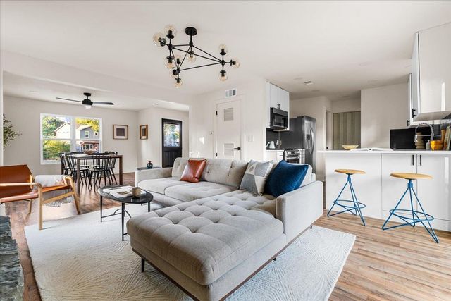 3202 Overcup Oak DR, Austin, TX 78704