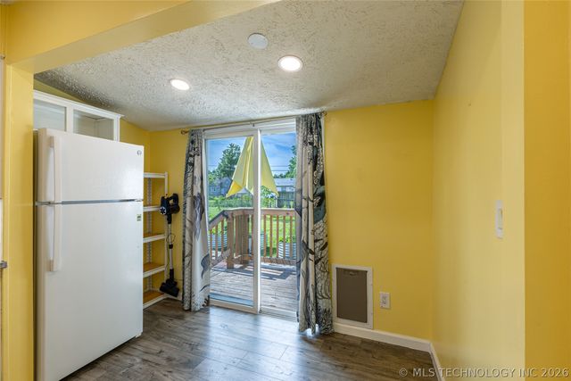 213 E Falletti Avenue, Claremore, OK 74017