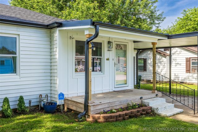 213 E Falletti Avenue, Claremore, OK 74017