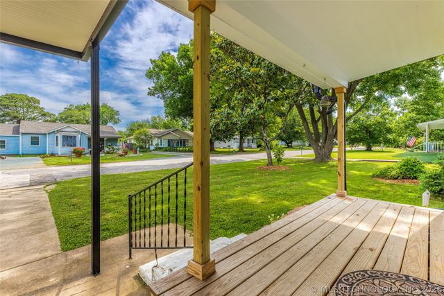 213 E Falletti Avenue, Claremore, OK 74017