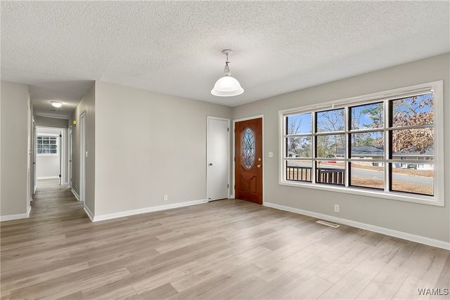 213 70th NE, Tuscaloosa, AL 35404