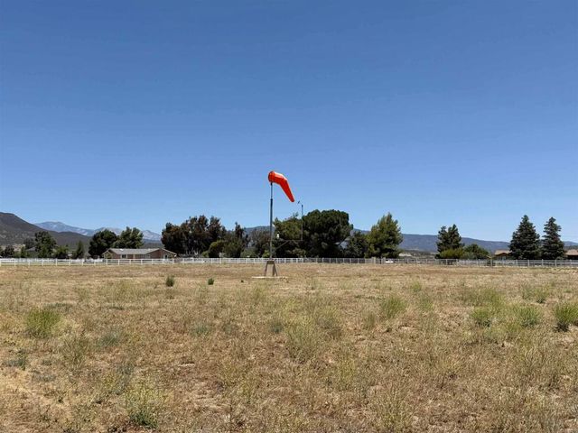 558 Derby Way, Aguanga, CA 92536