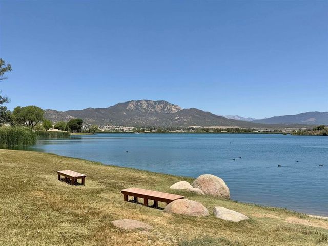 558 Derby Way, Aguanga, CA 92536