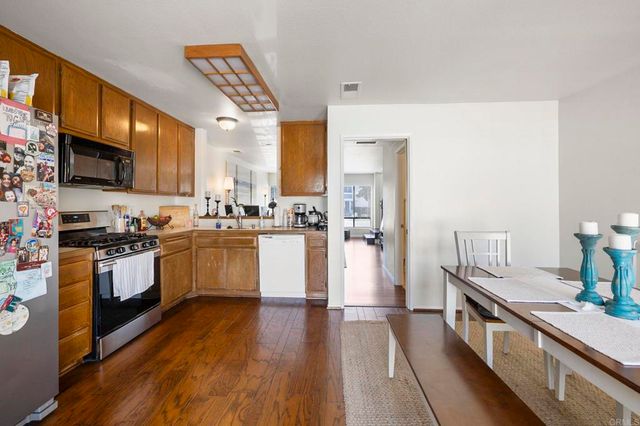 874 Marigold Court, Carlsbad, CA 92011