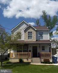 206 E CRESTWOOD AVE, Somerdale, NJ 08083