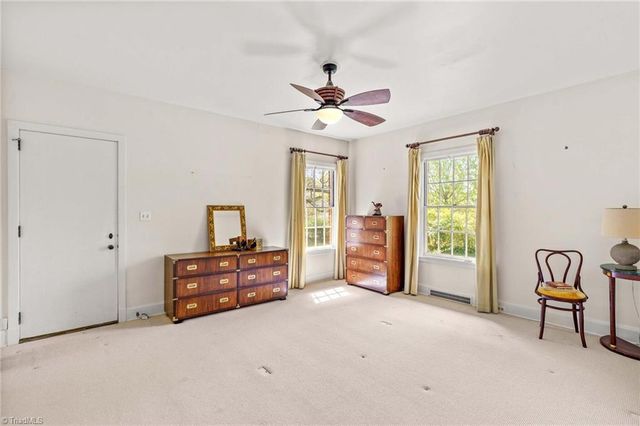 725 Mocksville Avenue, Salisbury, NC 28144