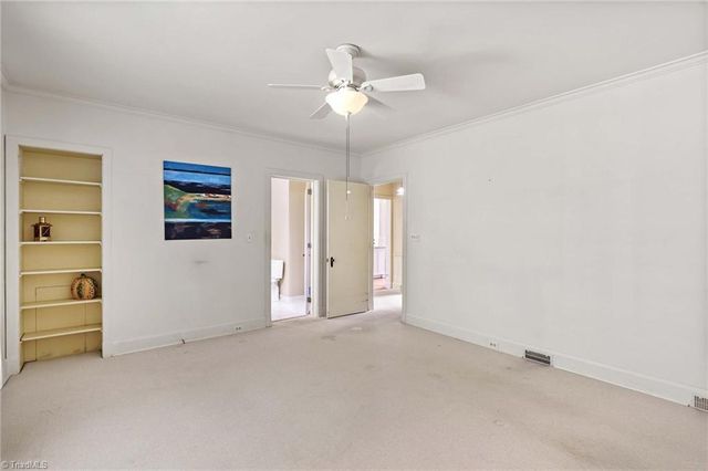 725 Mocksville Avenue, Salisbury, NC 28144