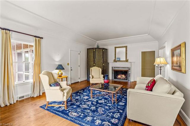 725 Mocksville Avenue, Salisbury, NC 28144