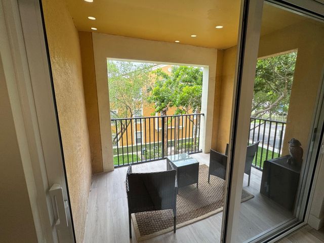 2320 E Preserve Way 308, Miramar, FL 33025