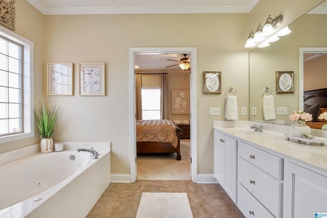 559 FIELDSTONE DRIVE, Helena, AL 35080