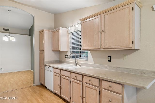9715 W MCRAE Way, Peoria, AZ 85382