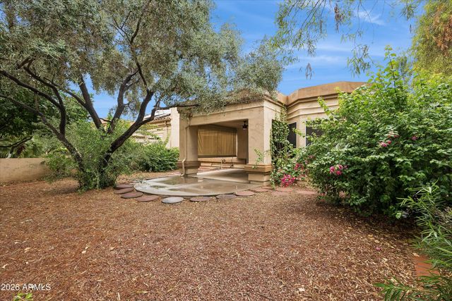 9715 W MCRAE Way, Peoria, AZ 85382