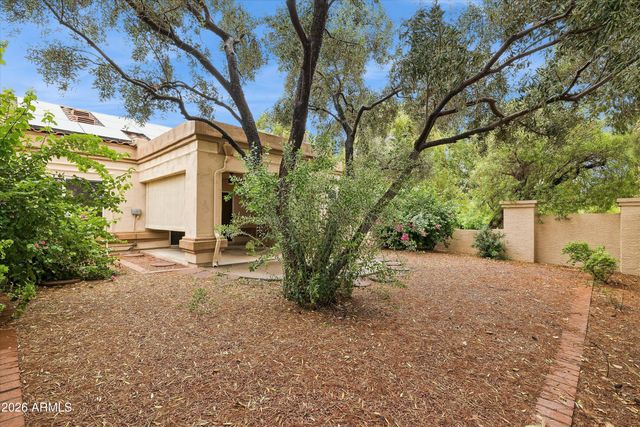 9715 W MCRAE Way, Peoria, AZ 85382
