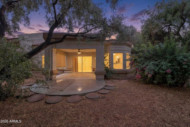 9715 W MCRAE Way, Peoria, AZ 85382