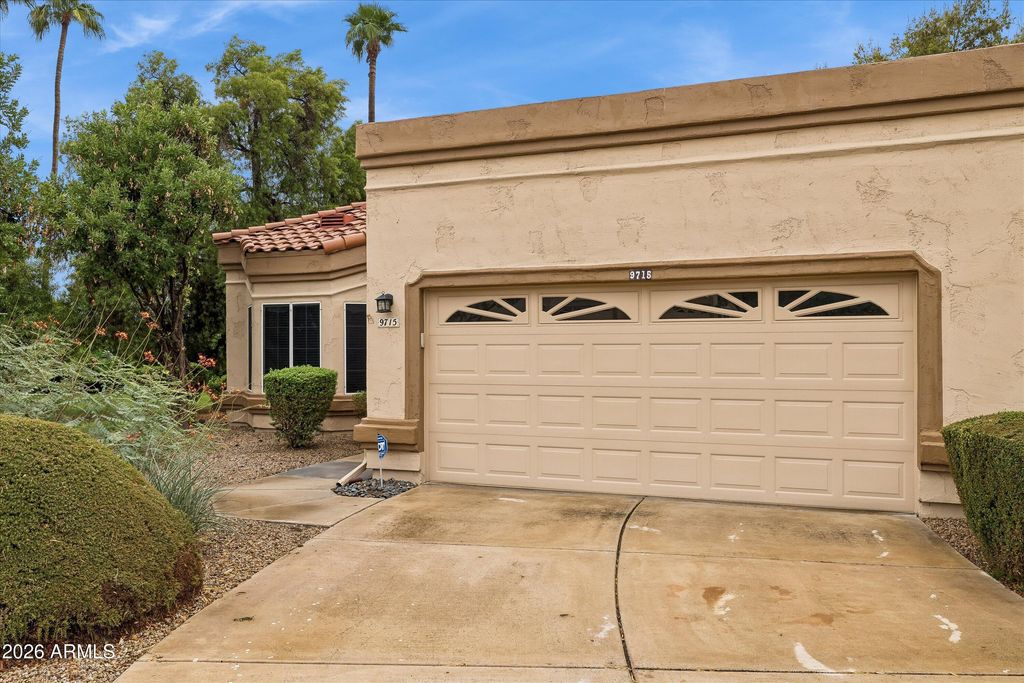 9715 W MCRAE Way, Peoria, AZ 85382