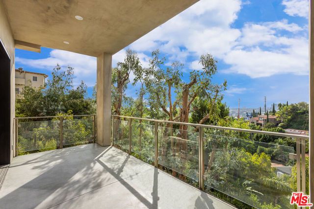 8460 Harold Way, Los Angeles, CA 90069