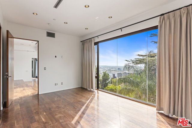 8460 Harold Way, Los Angeles, CA 90069