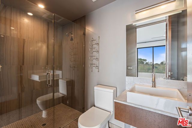 8460 Harold Way, Los Angeles, CA 90069