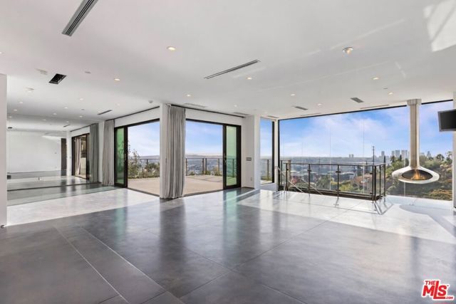 8460 Harold Way, Los Angeles, CA 90069