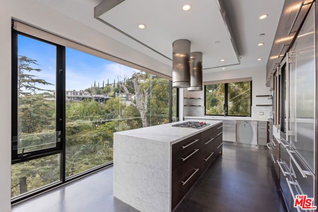 8460 Harold Way, Los Angeles, CA 90069