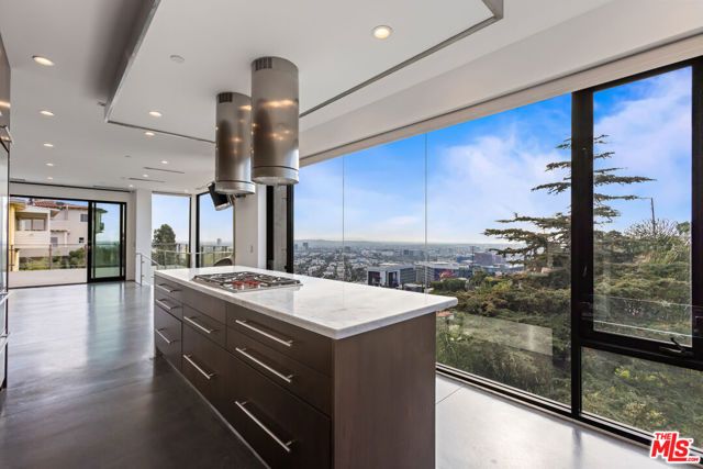 8460 Harold Way, Los Angeles, CA 90069