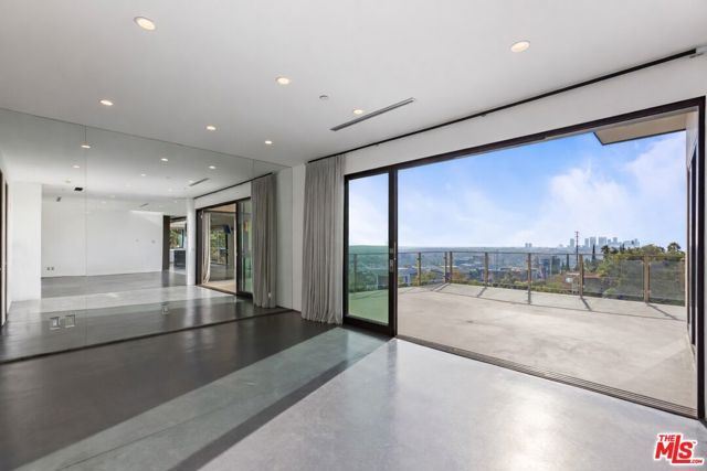 8460 Harold Way, Los Angeles, CA 90069