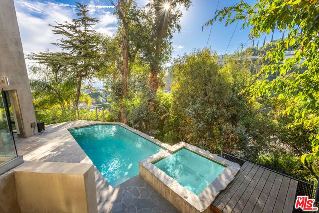 8460 Harold Way, Los Angeles, CA 90069