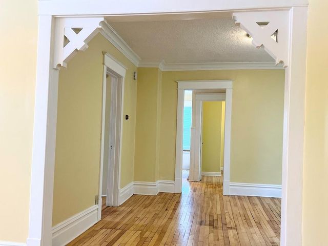 998 Jameson Street, Saint Paul, MN 55103