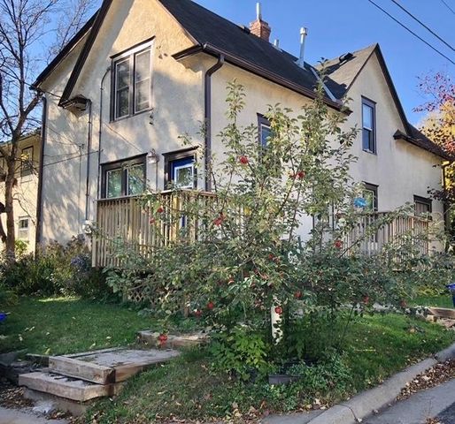 998 Jameson Street, Saint Paul, MN 55103