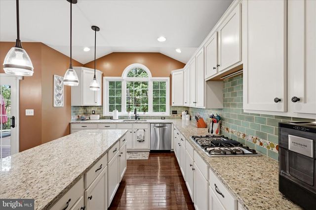 119 THOMPSON CT, Winchester, VA 22602
