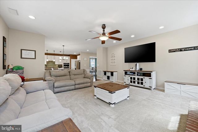 119 THOMPSON CT, Winchester, VA 22602