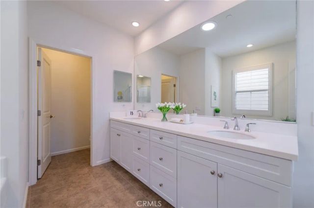 59 Fairymoss, Irvine, CA 92620