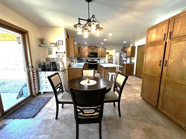 129 Columbine LANE, Sheboygan Falls, WI 53085