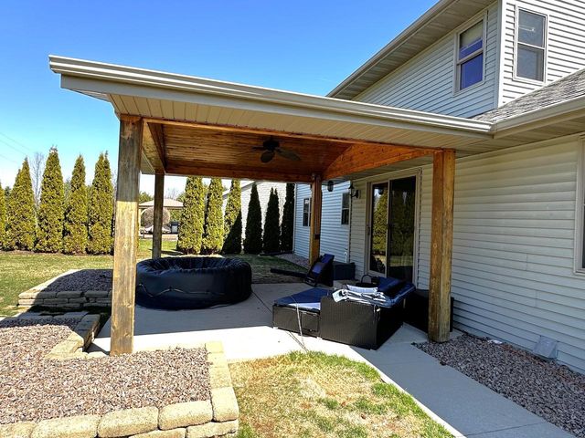 129 Columbine LANE, Sheboygan Falls, WI 53085