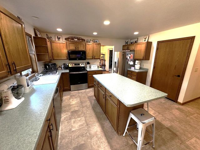 129 Columbine LANE, Sheboygan Falls, WI 53085