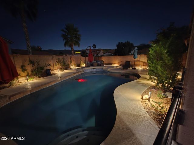 2747 E DESERT TRUMPET Road, Phoenix, AZ 85048