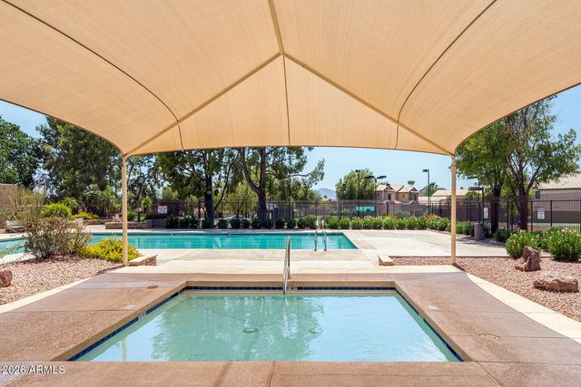 2747 E DESERT TRUMPET Road, Phoenix, AZ 85048