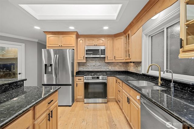14908 221st Avenue NE, Woodinville, WA 98077