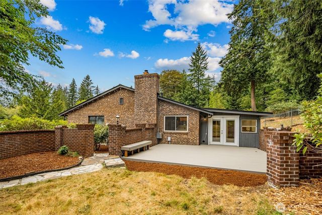 14908 221st Avenue NE, Woodinville, WA 98077