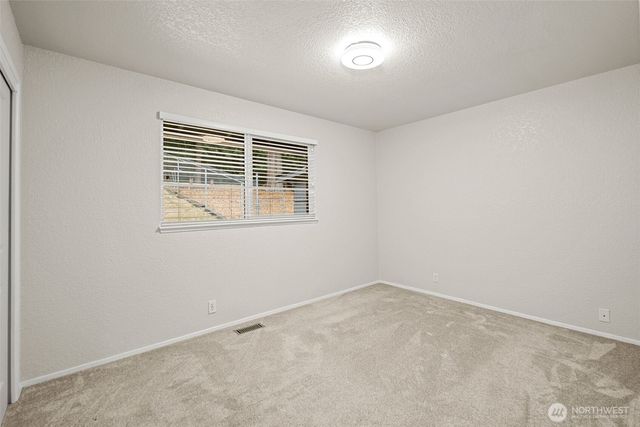 14908 221st Avenue NE, Woodinville, WA 98077