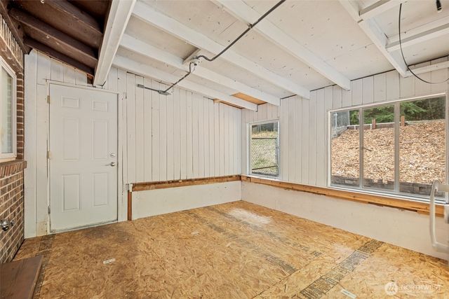 14908 221st Avenue NE, Woodinville, WA 98077