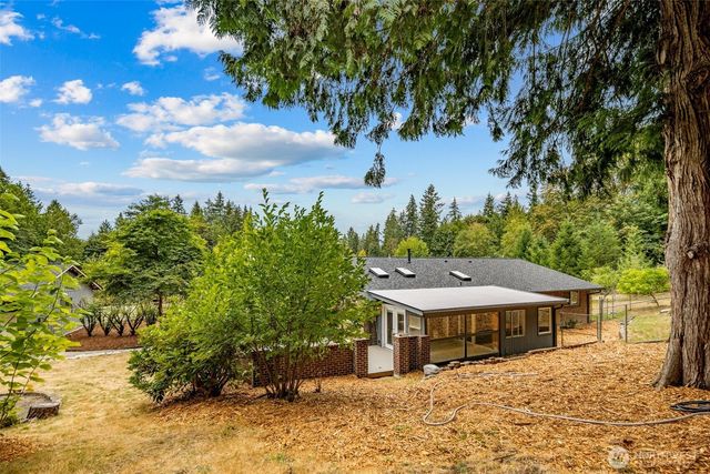 14908 221st Avenue NE, Woodinville, WA 98077