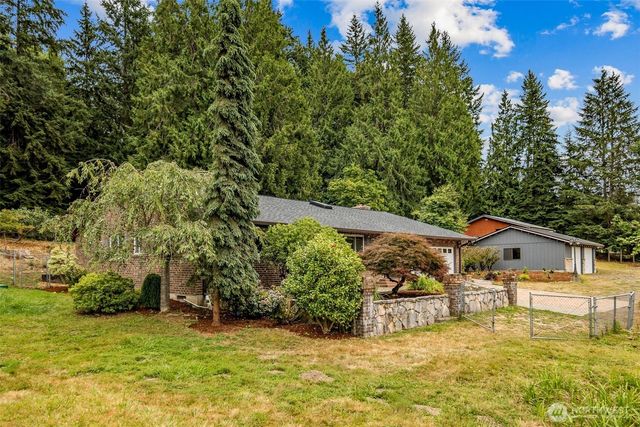 14908 221st Avenue NE, Woodinville, WA 98077