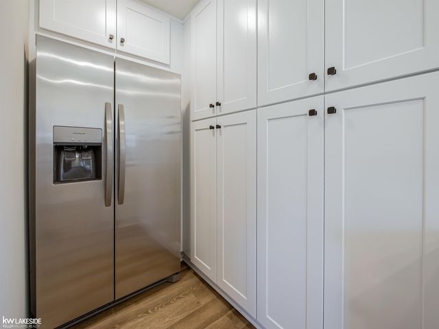 47051 Frederick Road, Shelby Twp, MI 48317