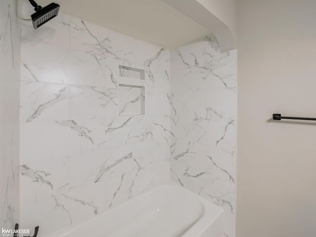 47051 Frederick Road, Shelby Twp, MI 48317