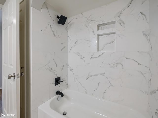 47051 Frederick Road, Shelby Twp, MI 48317